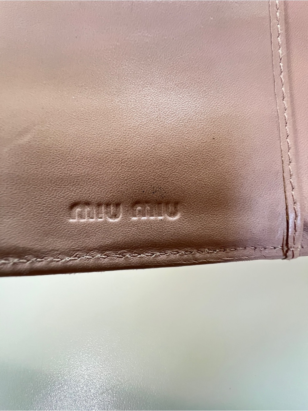 Miu Miu Croc-Embossed
Kisslock Wallet - Picture 12 of 15